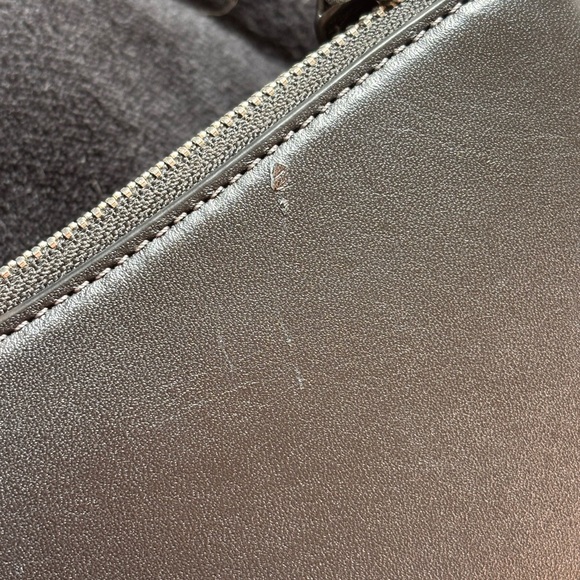 Coach Penn Shoulder Bag - Picture 7 of 10